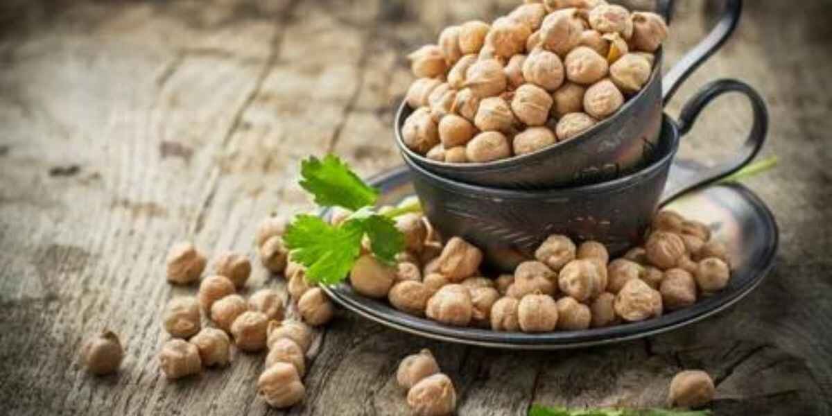 What Are the Health Benefits of Chickpeas for Dogs