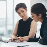 How Can Online Financial Advisors Help Secure Your Future Goals?